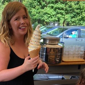 Meet your Posher, Julia